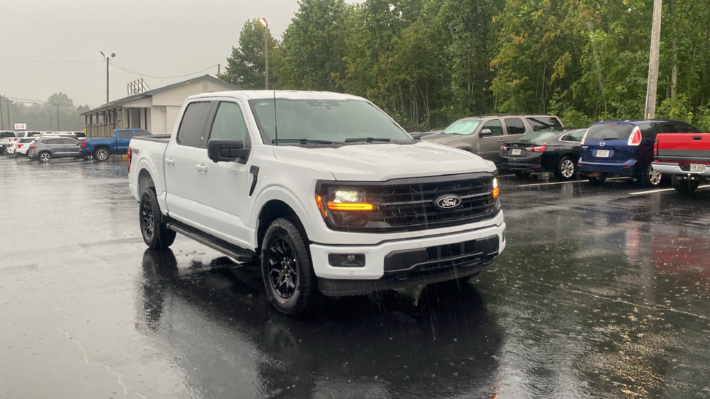 New 2026 Ford F150 XLT w/ Equipment Group 302A MID AWD/4WD image 3