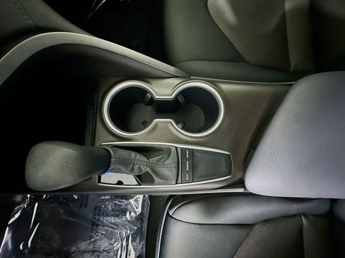 Used 2023 Toyota Camry LE image 21