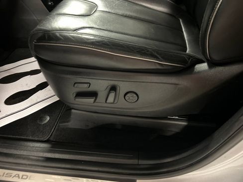 Used 2022 Hyundai Palisade Calligraphy w/ Cargo Package AWD/4WD image 11
