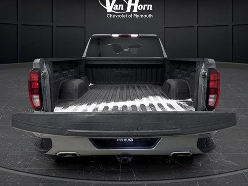 Used 2025 GMC Sierra 1500 Elevation image 14