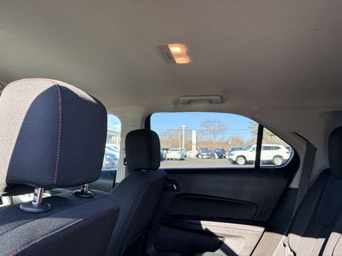 Used 2017 Chevrolet Equinox LT w/ Convenience Package image 19