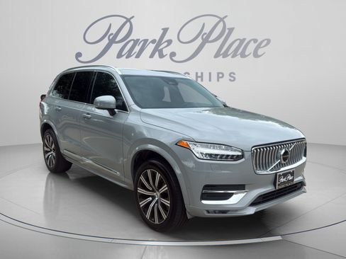 Used 2024 Volvo XC90 B6 Plus AWD/4WD image 7