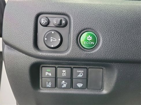 Certified 2024 Honda Ridgeline TrailSport image 21