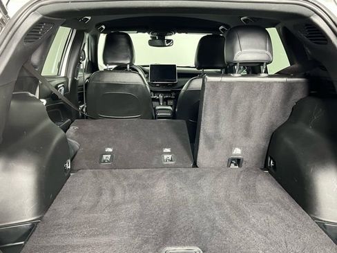 Used 2024 Jeep Compass Trailhawk image 26