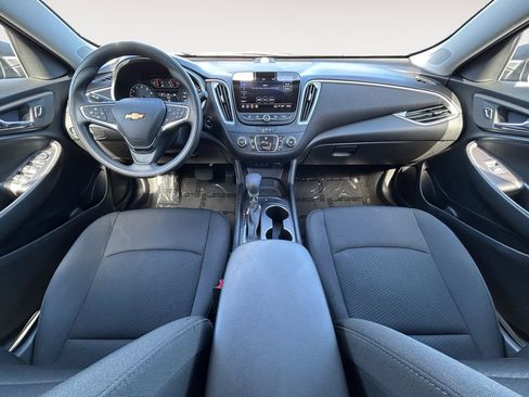 Used 2021 Chevrolet Malibu LS FWD image 12