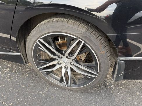 Used 2021 Honda Accord Touring image 11