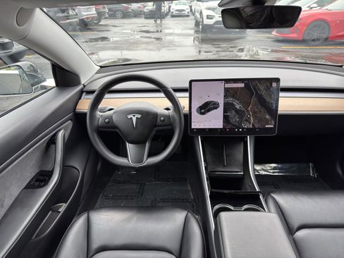 Used 2019 Tesla Model 3 Standard Range Plus RWD image 33