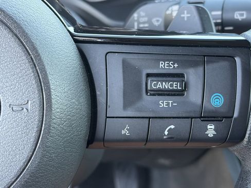 Certified 2023 Nissan Rogue SV image 23