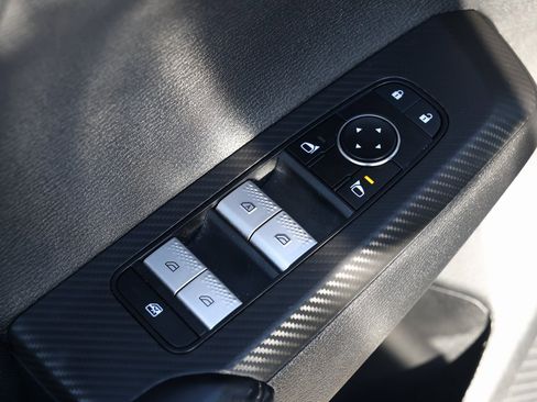 Used 2022 Mitsubishi Outlander ES image 26