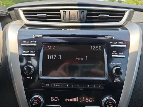 Used 2017 Nissan Murano S AWD/4WD image 24