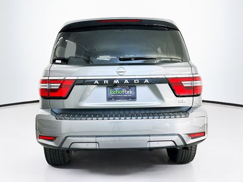 Used 2024 Nissan Armada SL image 7