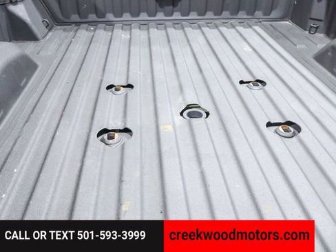 Used 2024 Chevrolet Silverado 2500 LTZ w/ LTZ Convenience Package image 57