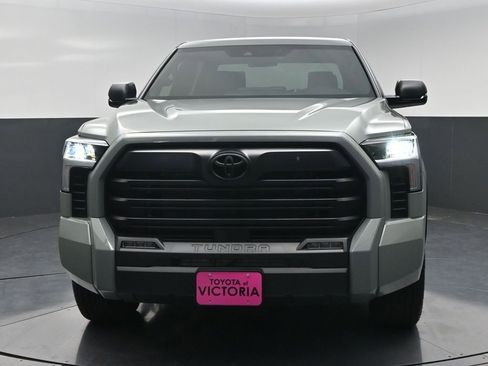 Used 2025 Toyota Tundra SR5 AWD/4WD image 17