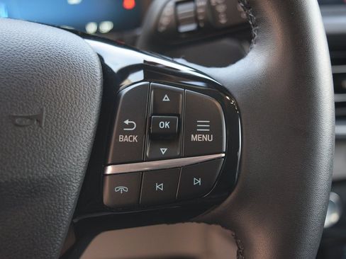 Used 2023 Ford Escape SE w/ PHEV Premium Package image 13