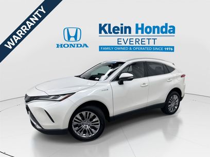 Used 2021 Toyota Venza XLE w/ Softex Package