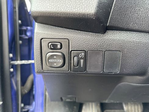 Used 2016 Toyota Corolla S image 18