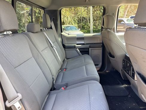 Used 2018 Ford F150 XLT w/ Equipment Group 302A Luxury image 29