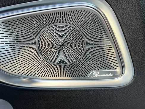 New 2025 Mercedes-Benz C 300 4MATIC Sedan image 15