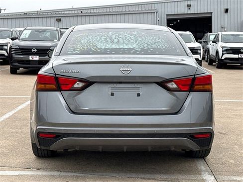 Used 2023 Nissan Altima 2.5 S image 8