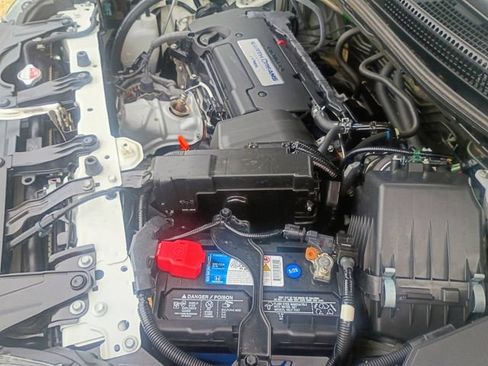 Used 2015 Honda CR-V Touring image 79