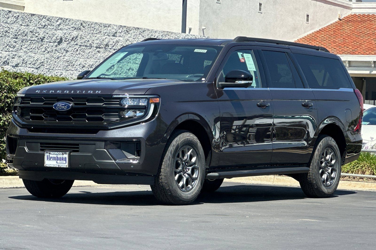 New 2026 Ford Expedition Max Active RWD image 8