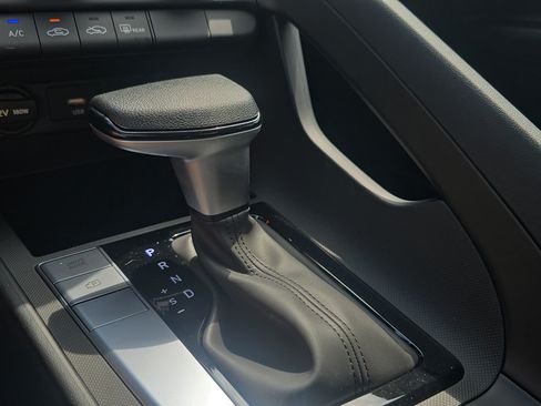 New 2026 Hyundai Elantra SE FWD image 21