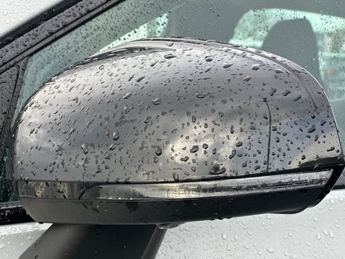 Used 2024 Volvo S60 B5 Plus image 52