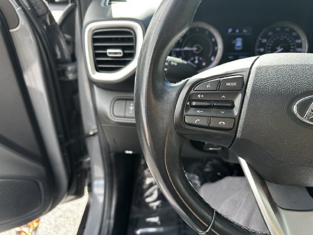 Used 2022 Hyundai Venue SEL FWD image 27
