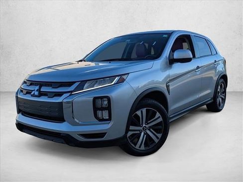 Used 2020 Mitsubishi Outlander Sport ES image 1