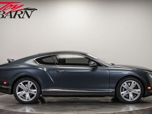 Used 2015 Bentley Continental GT image 6