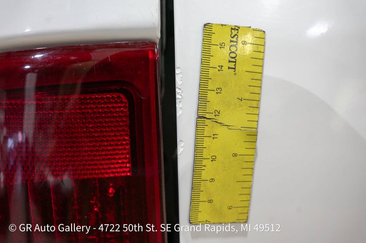Used 1997 Ford F150 4x4 Regular Cab image 32