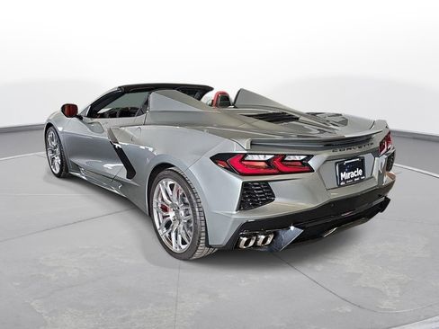 Used 2023 Chevrolet Corvette Stingray Preferred Conv w/ 2LT image 7