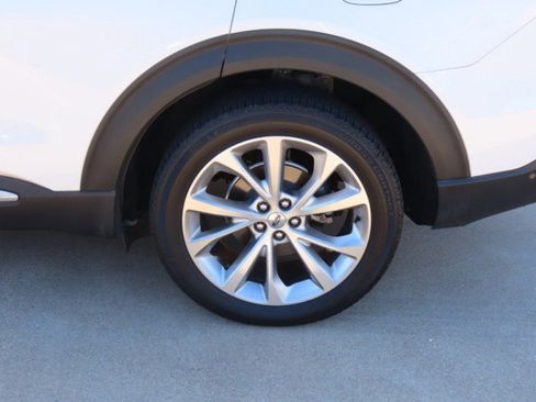 Used 2021 Ford Explorer Platinum w/ Equipment Group 601A image 16