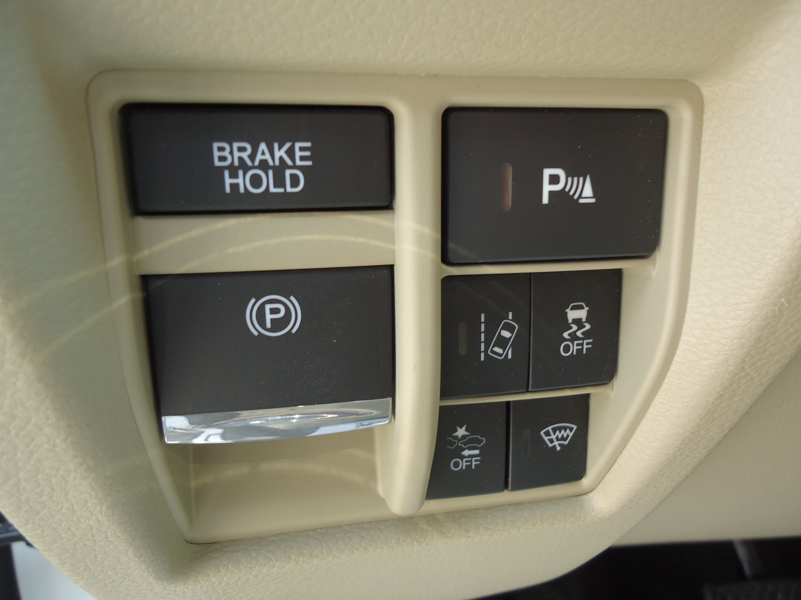 Used 2017 Acura MDX w/ Advance Package AWD/4WD image 15
