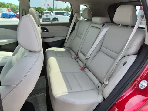 Used 2023 Nissan Rogue SL w/ SL Premium Package AWD/4WD image 7