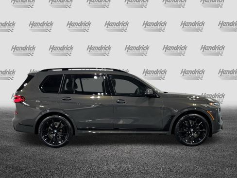 New 2027 BMW X7 xDrive40i w/ Executive Package AWD/4WD image 9