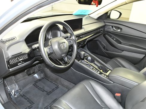 Certified 2023 Honda Accord EX-L image 2