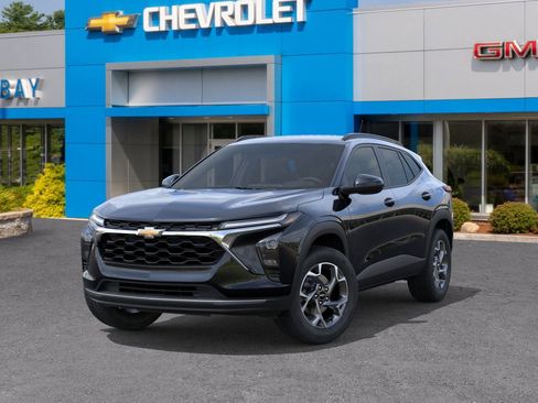 New 2026 Chevrolet Trax LT w/ LT Convenience Package image 6