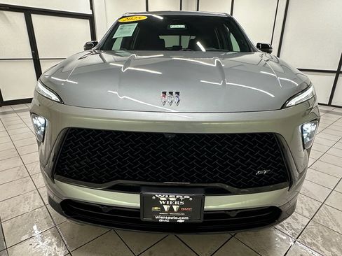 Certified 2025 Buick Enclave Sport Touring image 11