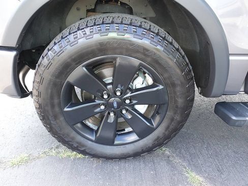 Used 2014 Ford F150 FX4 w/ Equipment Group 402A Luxury AWD/4WD image 56