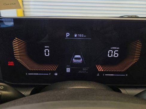 Used 2025 Kia K4 FWD image 23