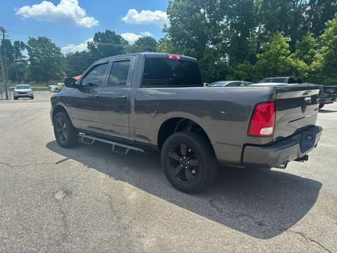 Used 2019 RAM 1500 Express w/ Express Value Package AWD/4WD image 7