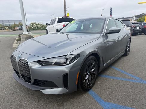 Used 2025 BMW i4 xDrive40i w/ Driving Assistance Package AWD/4WD image 4