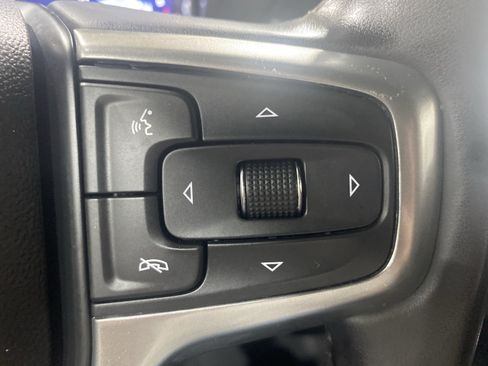 Used 2023 Chevrolet Silverado 1500 LT AWD/4WD image 24