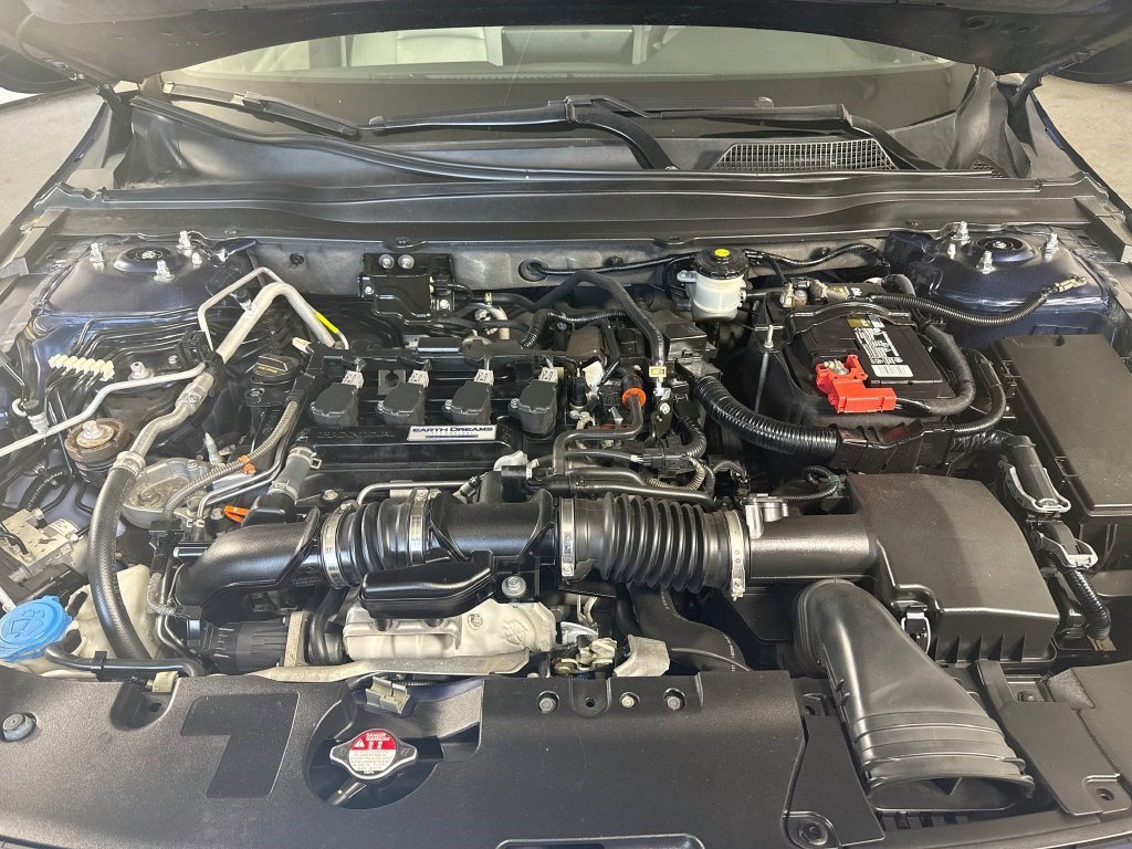 Used 2019 Honda Accord LX image 38