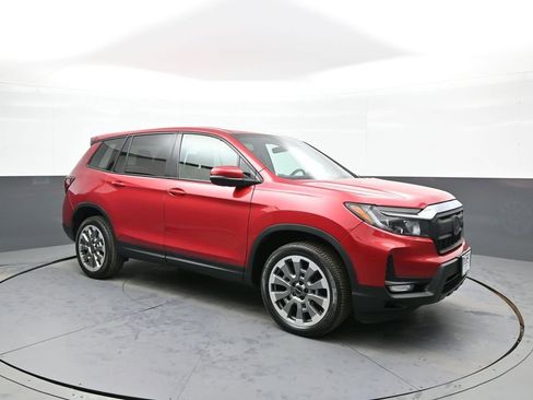 Certified 2024 Honda Passport EX-L image 4