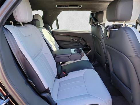 Used 2023 Land Rover Range Rover Sport First Edition AWD/4WD image 13