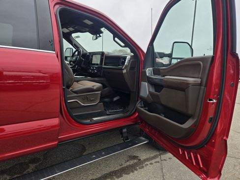 Used 2024 Ford F350 King Ranch w/ Chrome Package image 16