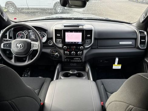 New 2026 RAM 1500 Big Horn w/ Night Edition AWD/4WD image 11