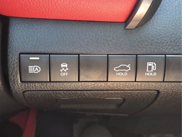 Used 2021 Toyota Camry XSE FWD image 31